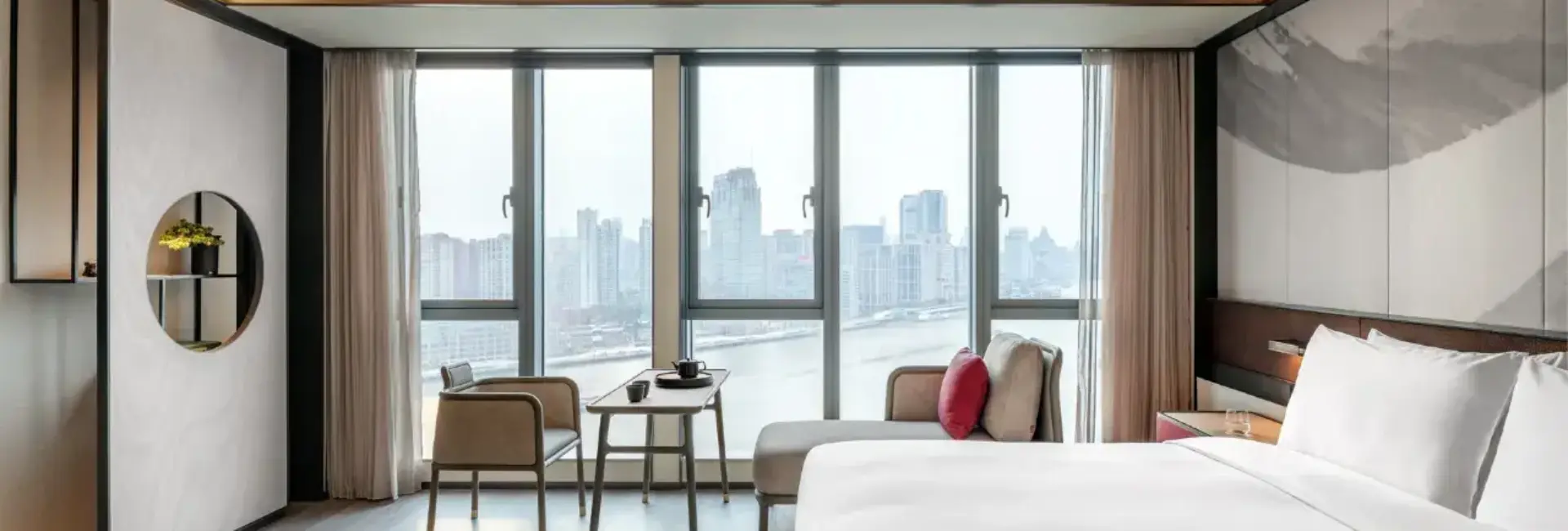 Executive Suite Riverview Room