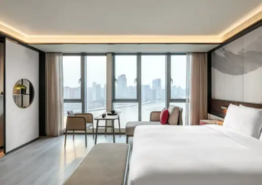 Executive Suite Riverview Room